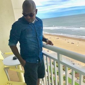 Meet your Posher, Gbenga